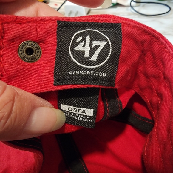 Genuine Merchandise Cincinnati Reds Cap - Picture 5 of 6